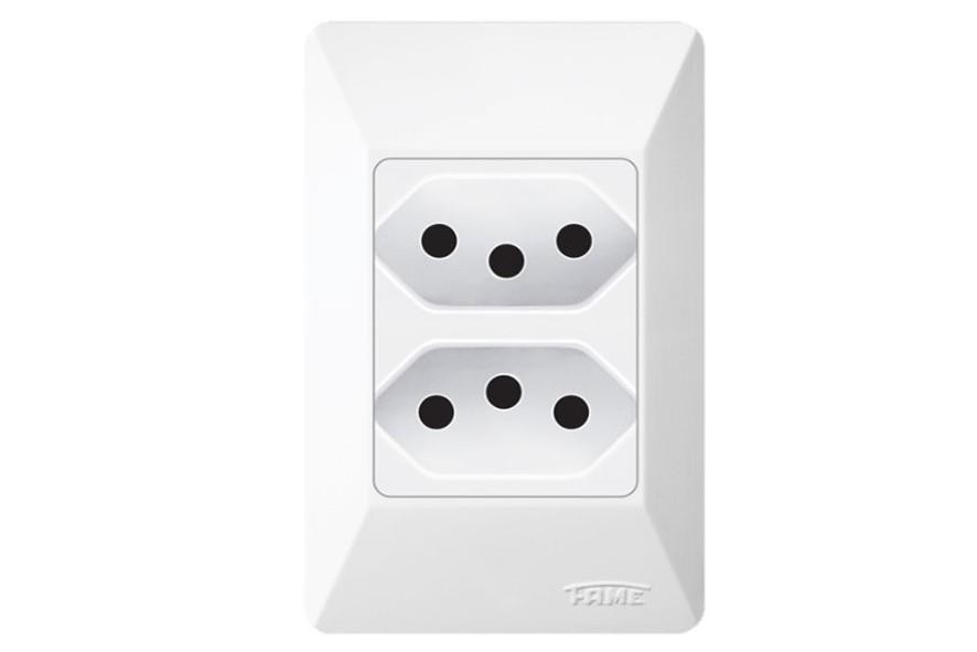TOMADA DUPLA EXTERNA 10A 1407 FAME